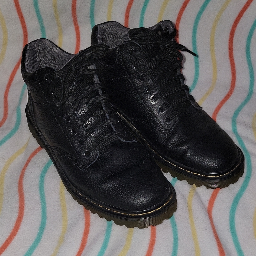 Size 9 Dr. Martens Black Leather Men's Boots